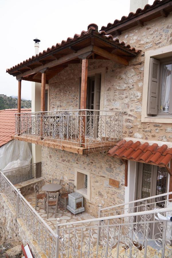 Dandy Villas Dimitsana - A Family Ideal Charming Home In A Quaint Historic Neighborhood - 2 Fireplaces For Romantic Nights المظهر الخارجي الصورة